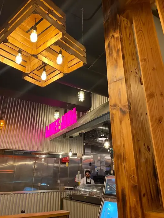 Laree Adda - Indian & Pakistani Restaurant